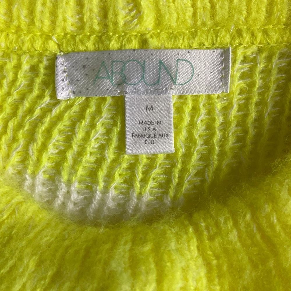 Abound Sweater Tunic Crew Neck Lime Green Cream Fuzzy Long Sleeve Medium - Picture 3 of 12